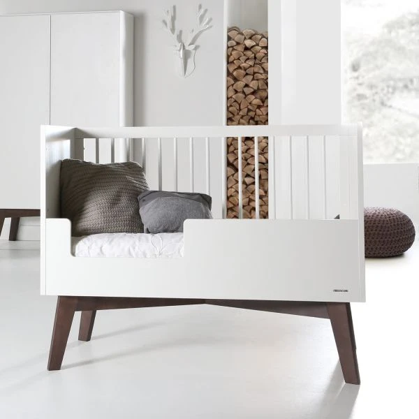 Kidsmill Sixties Babybed Wit Mat / Walnoot 70 X 140 Cm - Image 5